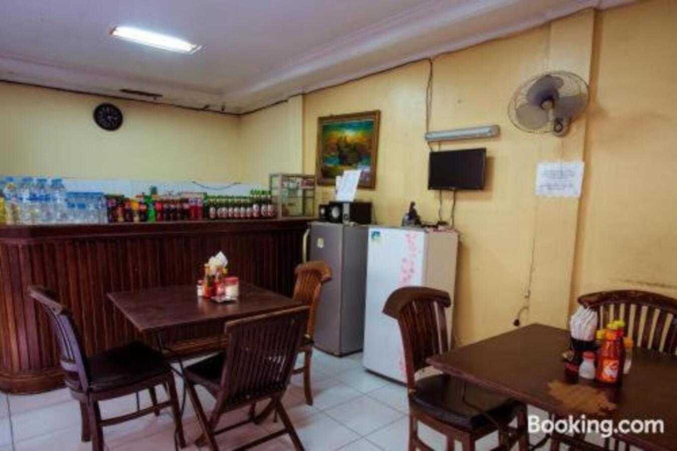 Segara Sadhu Inn Kuta By Ecommerceloka Экстерьер фото