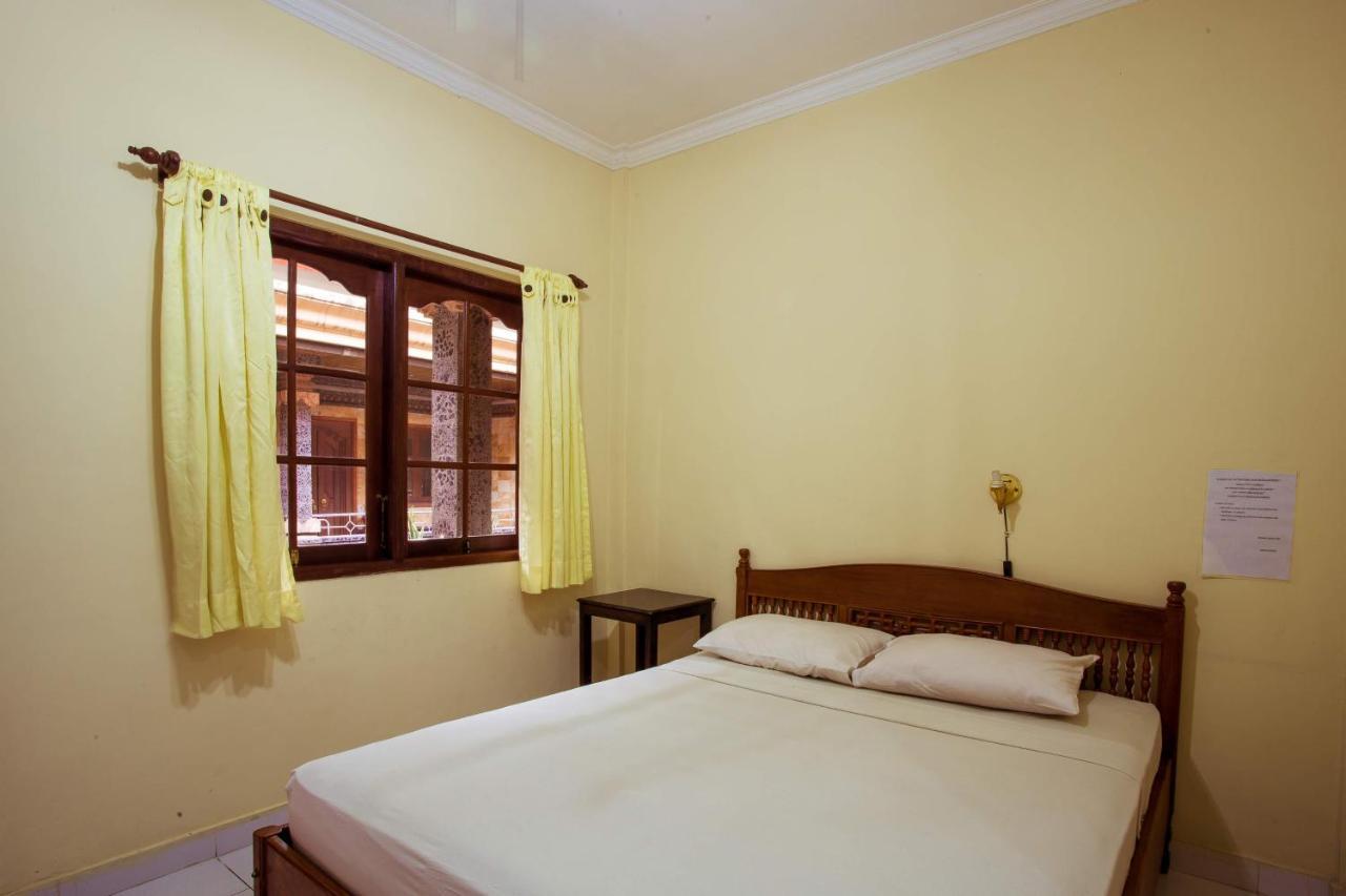 Segara Sadhu Inn Kuta By Ecommerceloka Экстерьер фото